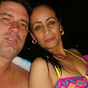 Meet your Posher, Idania